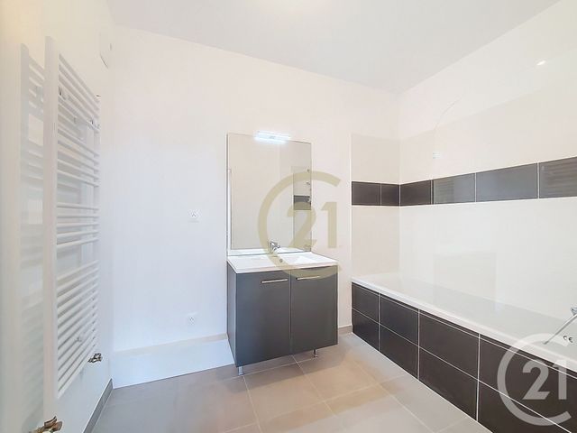 Appartement F3 &agrave; louer - 3 pi&egrave;ces - 63,10 m2 - Nantes - 44 - PAYS-DE-LOIRE