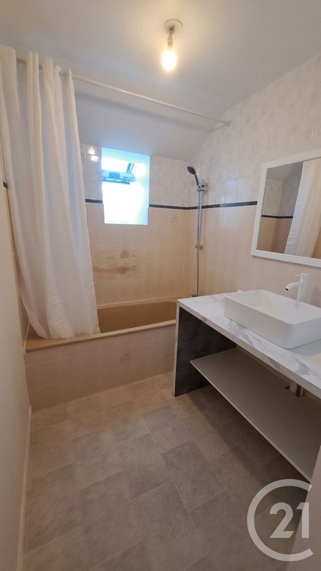 Appartement F4 &agrave; louer - 4 pi&egrave;ces - 88,12 m2 - St Sebastien Sur Loire - 44 - PAYS-DE-LOIRE