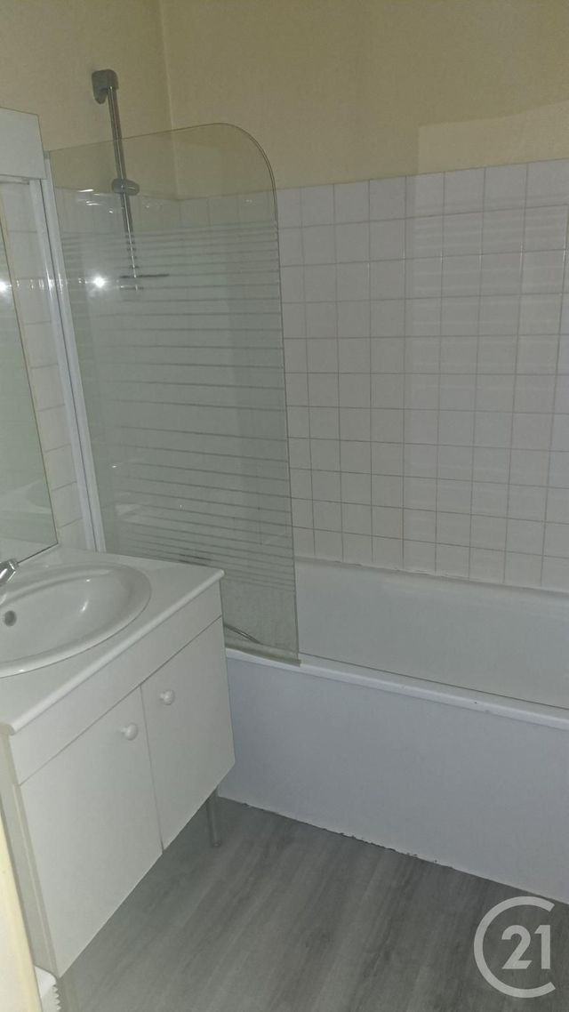 Appartement T1 bis &agrave; louer - 2 pi&egrave;ces - 31,23 m2 - Le Pallet - 44 - PAYS-DE-LOIRE