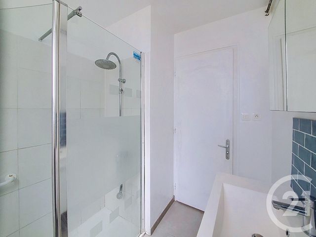 Appartement F4 &agrave; louer - 4 pi&egrave;ces - 77,15 m2 - Reze - 44 - PAYS-DE-LOIRE