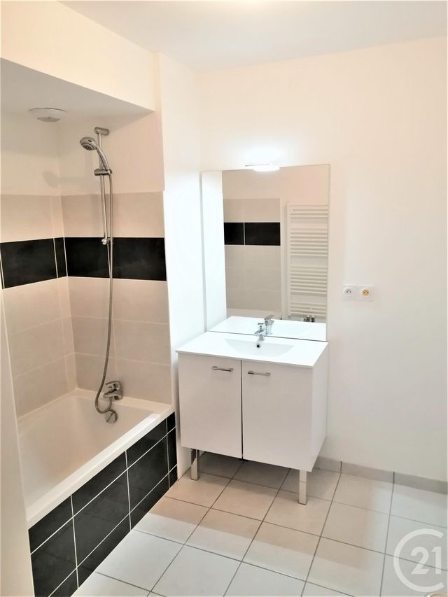 Appartement F3 &agrave; louer - 3 pi&egrave;ces - 59 m2 - St Sebastien Sur Loire - 44 - PAYS-DE-LOIRE