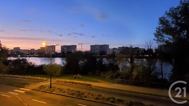 Appartement F4 &agrave; louer - 4 pi&egrave;ces - 118,52 m2 - St Sebastien Sur Loire - 44 - PAYS-DE-LOIRE
