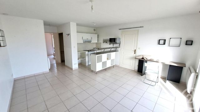 Appartement F2 &agrave; louer - 2 pi&egrave;ces - 37,30 m2 - Chateau Thebaud - 44 - PAYS-DE-LOIRE