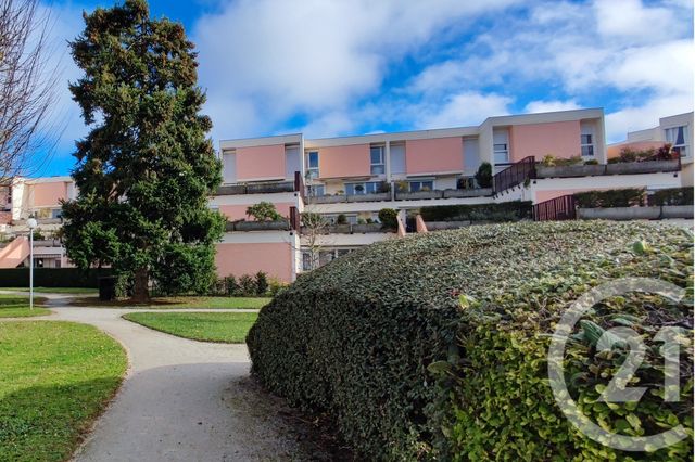 Appartement F5 &agrave; vendre - 5 pi&egrave;ces - 85,50 m2 - Evreux - 27 - HAUTE-NORMANDIE