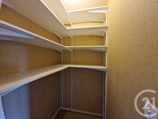 Appartement F2 à vendre - 2 pièces - 52,83 m2 - Evreux - 27 - HAUTE-NORMANDIE