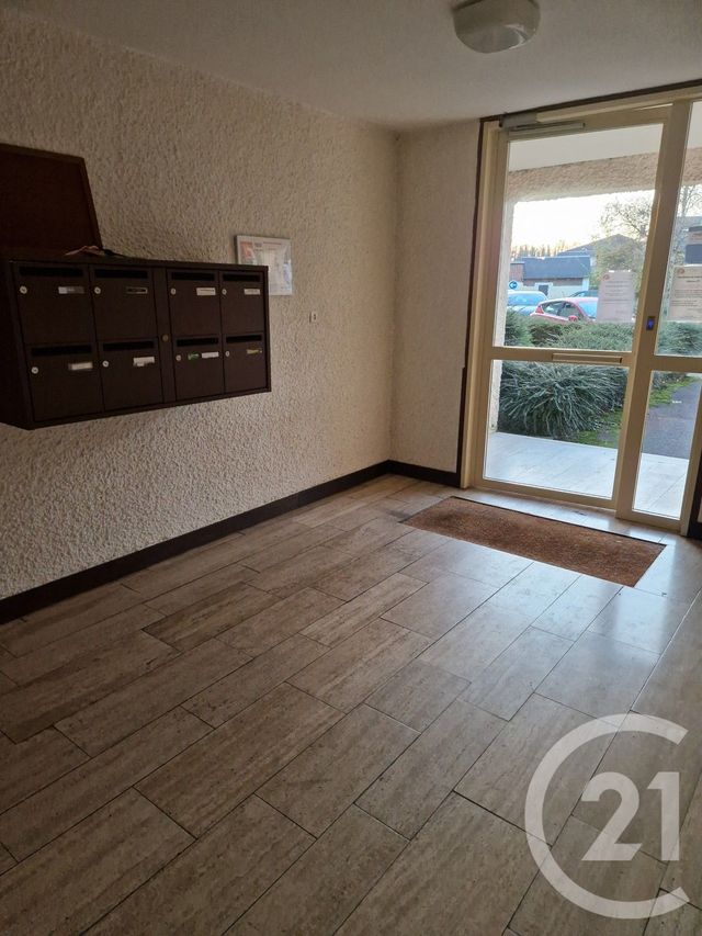 Appartement F2 à vendre - 2 pièces - 52,83 m2 - Evreux - 27 - HAUTE-NORMANDIE