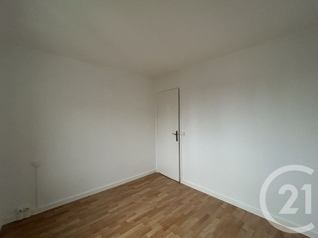 Appartement F4 à vendre - 4 pièces - 76,17 m2 - Evreux - 27 - HAUTE-NORMANDIE