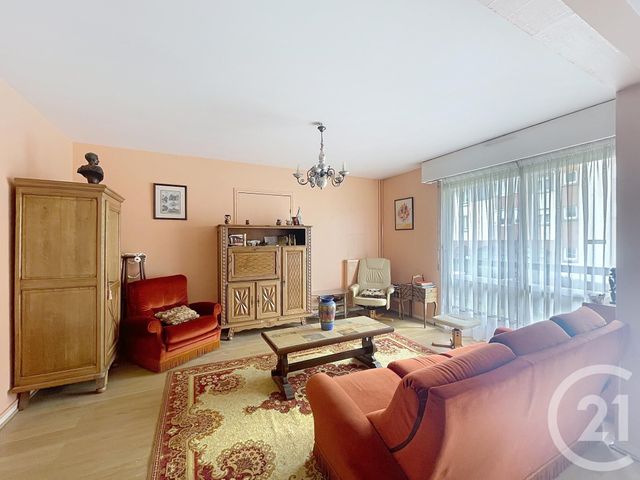 Appartement F4 à vendre - 4 pièces - 75,93 m2 - Evreux - 27 - HAUTE-NORMANDIE