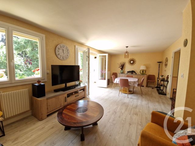 Appartement F3 à vendre - 3 pièces - 77,98 m2 - Evreux - 27 - HAUTE-NORMANDIE