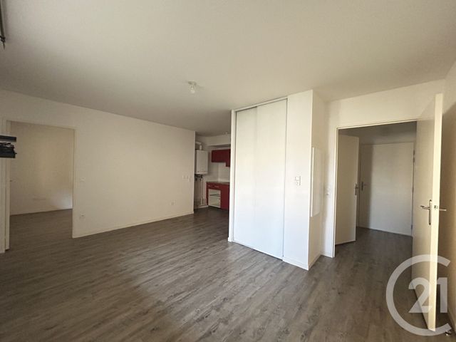 Appartement F2 à vendre - 2 pièces - 42,80 m2 - Evreux - 27 - HAUTE-NORMANDIE