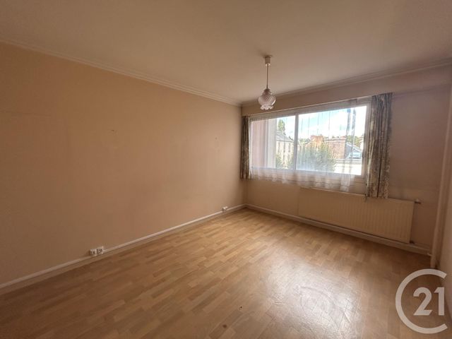Appartement F4 à vendre - 4 pièces - 82,67 m2 - Evreux - 27 - HAUTE-NORMANDIE