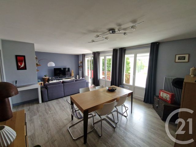 Appartement F4 à vendre - 4 pièces - 92,39 m2 - Evreux - 27 - HAUTE-NORMANDIE