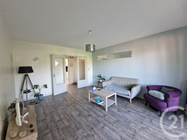 Appartement F3 à vendre - 3 pièces - 73,19 m2 - Evreux - 27 - HAUTE-NORMANDIE