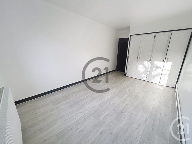 Appartement F3 &agrave; louer - 3 pi&egrave;ces - 78,89 m2 - Evreux - 27 - HAUTE-NORMANDIE