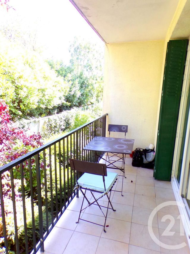 Appartement F3 &agrave; louer - 3 pi&egrave;ces - 78,89 m2 - Evreux - 27 - HAUTE-NORMANDIE