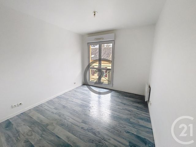 Appartement F3 &agrave; louer - 3 pi&egrave;ces - 66,80 m2 - Evreux - 27 - HAUTE-NORMANDIE