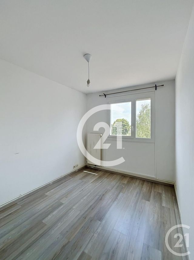 Appartement F3 &agrave; louer - 3 pi&egrave;ces - 66,38 m2 - Evreux - 27 - HAUTE-NORMANDIE