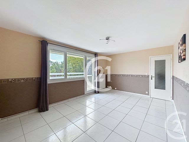 Appartement F3 &agrave; louer - 3 pi&egrave;ces - 66,38 m2 - Evreux - 27 - HAUTE-NORMANDIE