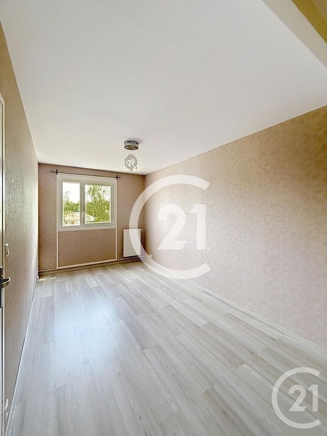 Appartement F3 &agrave; louer - 3 pi&egrave;ces - 66,38 m2 - Evreux - 27 - HAUTE-NORMANDIE