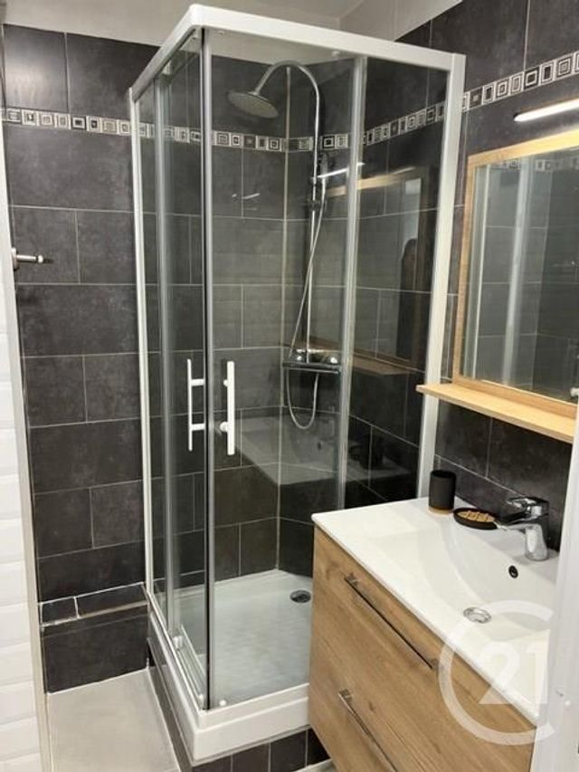 Appartement F2 &agrave; louer - 2 pi&egrave;ces - 40,52 m2 - Evreux - 27 - HAUTE-NORMANDIE