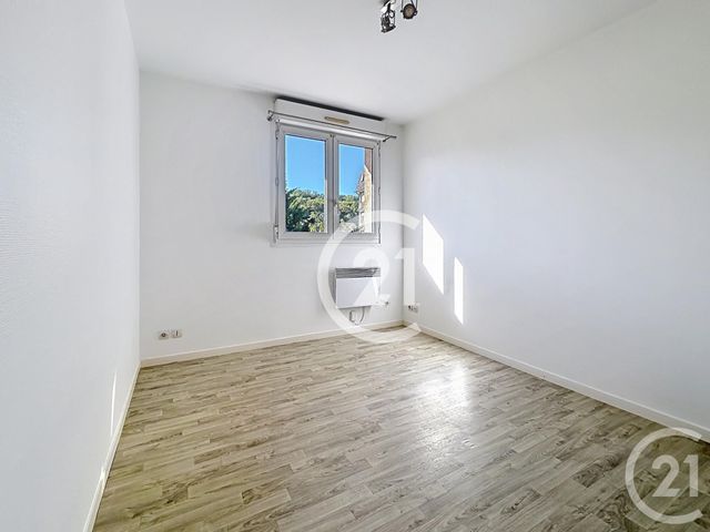 Appartement F2 &agrave; louer - 2 pi&egrave;ces - 43,60 m2 - Evreux - 27 - HAUTE-NORMANDIE