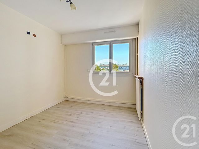 Appartement F3 &agrave; louer - 3 pi&egrave;ces - 62,86 m2 - Evreux - 27 - HAUTE-NORMANDIE
