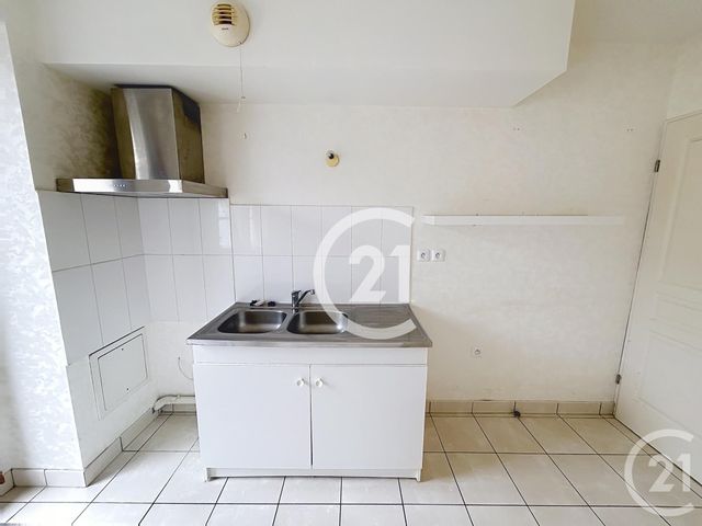 Appartement F2 &agrave; louer - 2 pi&egrave;ces - 48,52 m2 - Evreux - 27 - HAUTE-NORMANDIE