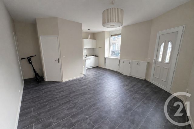 Appartement T2 &agrave; louer - 2 pi&egrave;ces - 35 m2 - Le Mans - 72 - PAYS-DE-LOIRE