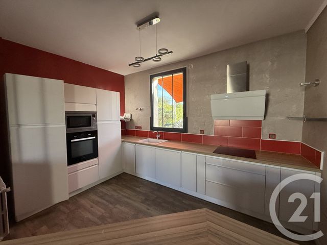 Maison à vendre - 6 pièces - 169,40 m2 - La Suze Sur Sarthe - 72 - PAYS-DE-LOIRE