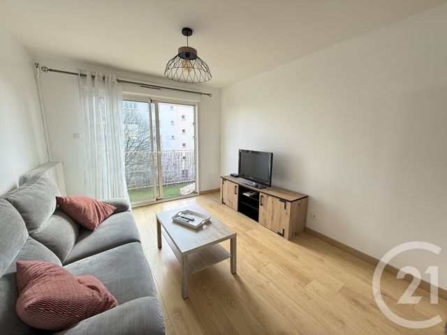 Appartement T3 à louer - 3 pièces - 66,48 m2 - Le Mans - 72 - PAYS-DE-LOIRE