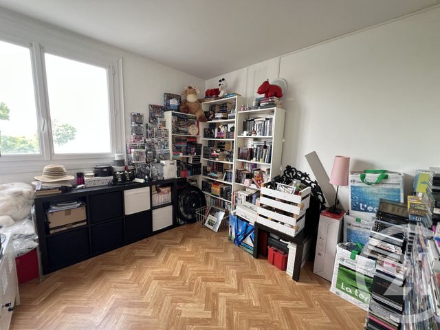 Appartement T3 &agrave; vendre - 3 pi&egrave;ces - 67,22 m2 - Allonnes - 72 - PAYS-DE-LOIRE