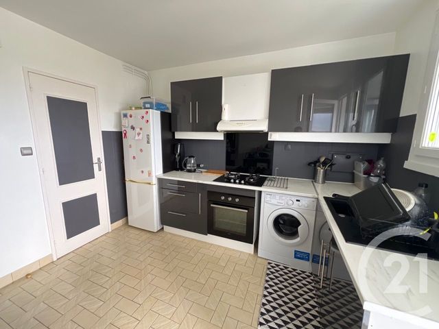 Appartement T3 &agrave; vendre - 3 pi&egrave;ces - 67,22 m2 - Allonnes - 72 - PAYS-DE-LOIRE