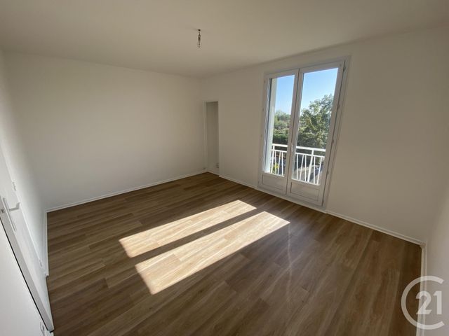 Appartement F4 à louer - 4 pièces - 70,67 m2 - Le Mans - 72 - PAYS-DE-LOIRE