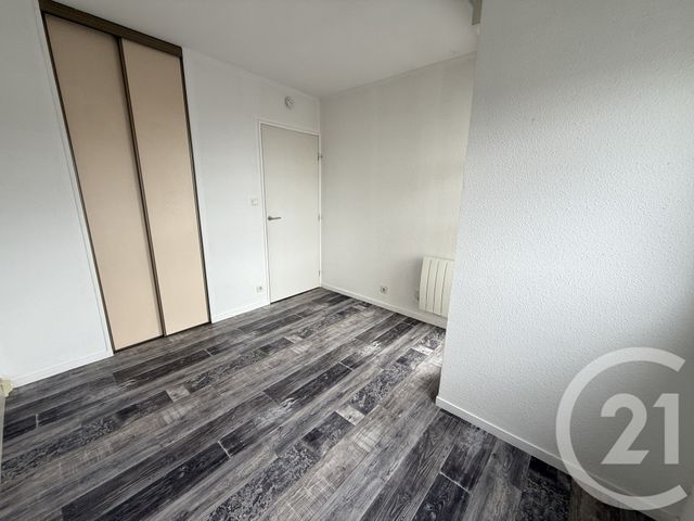 Appartement T2 à louer - 2 pièces - 31,90 m2 - Le Mans - 72 - PAYS-DE-LOIRE