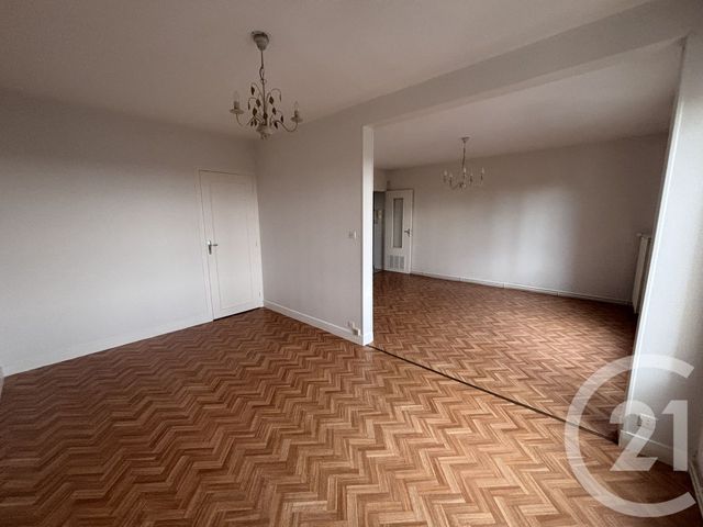 Afficher la photo en grand Appartement F2 bis à vendre - 2 pièces - 60,50 m2 - Le Mans - 72 - PAYS-DE-LOIRE