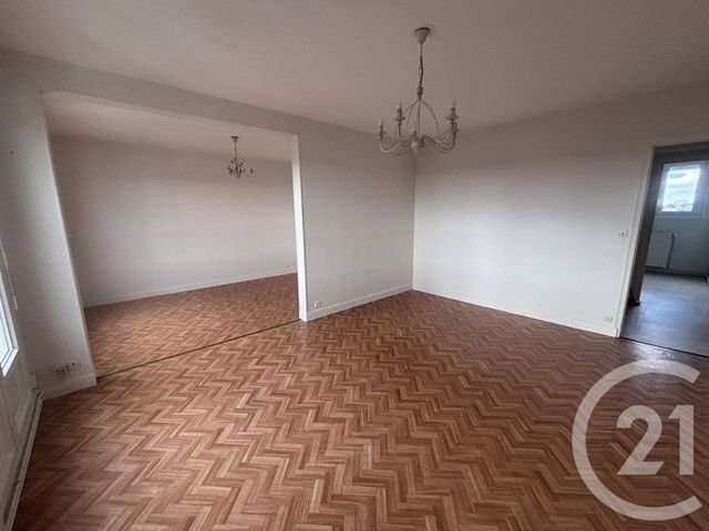 Afficher la photo en grand Appartement F2 bis à vendre - 2 pièces - 60,50 m2 - Le Mans - 72 - PAYS-DE-LOIRE