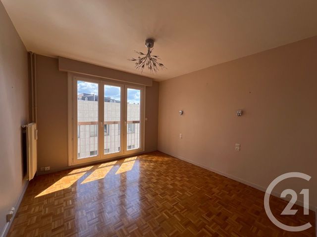 Appartement T4 &agrave; vendre - 4 pi&egrave;ces - 87,59 m2 - Le Mans - 72 - PAYS-DE-LOIRE