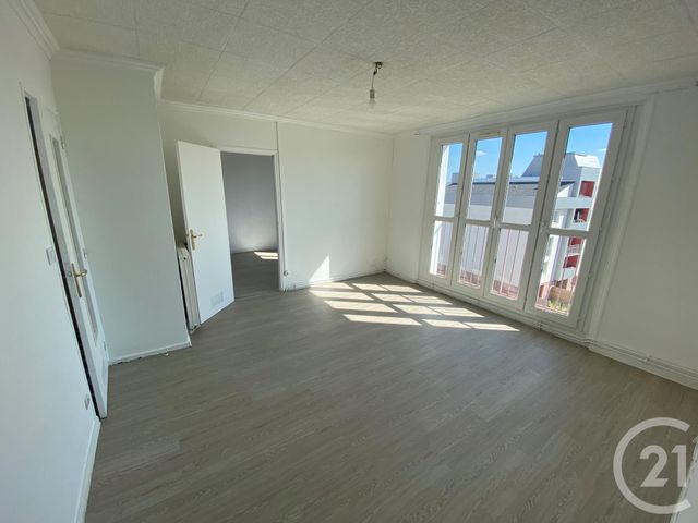 Appartement F4 à louer - 4 pièces - 61,10 m2 - Le Mans - 72 - PAYS-DE-LOIRE