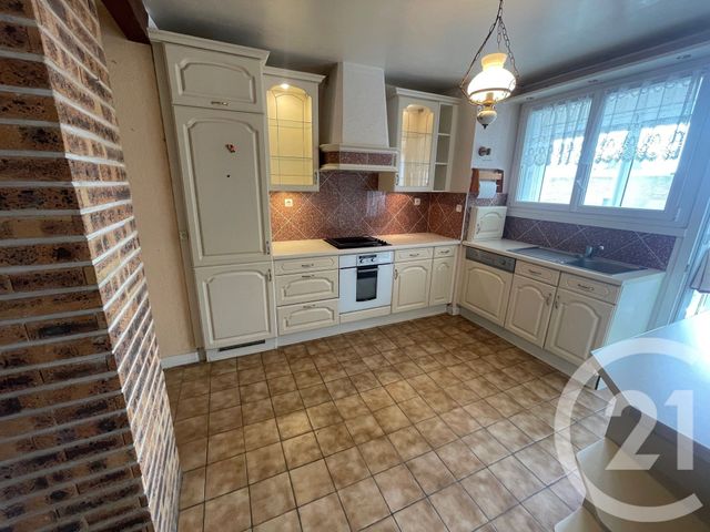 Appartement F4 à vendre - 4 pièces - 80,20 m2 - Allonnes - 72 - PAYS-DE-LOIRE