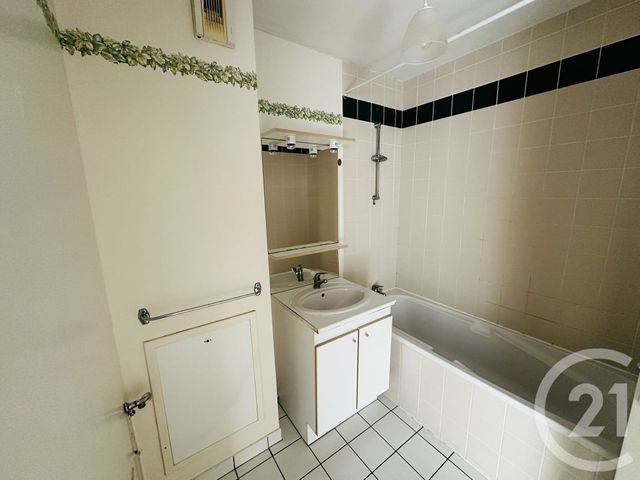 Appartement F3 &agrave; louer - 3 pi&egrave;ces - 63,66 m2 - Le Mans - 72 - PAYS-DE-LOIRE