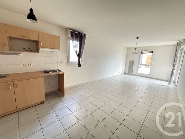 Appartement F3 à vendre - 3 pièces - 63,77 m2 - Le Mans - 72 - PAYS-DE-LOIRE