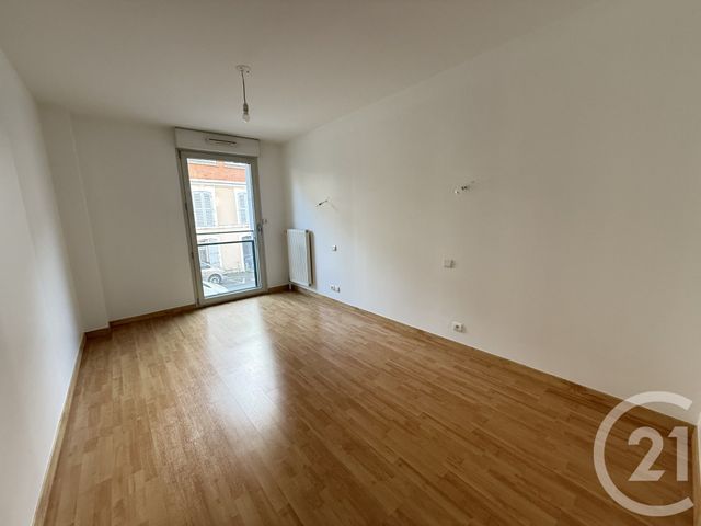 Appartement F4 à louer - 4 pièces - 103,72 m2 - Le Mans - 72 - PAYS-DE-LOIRE