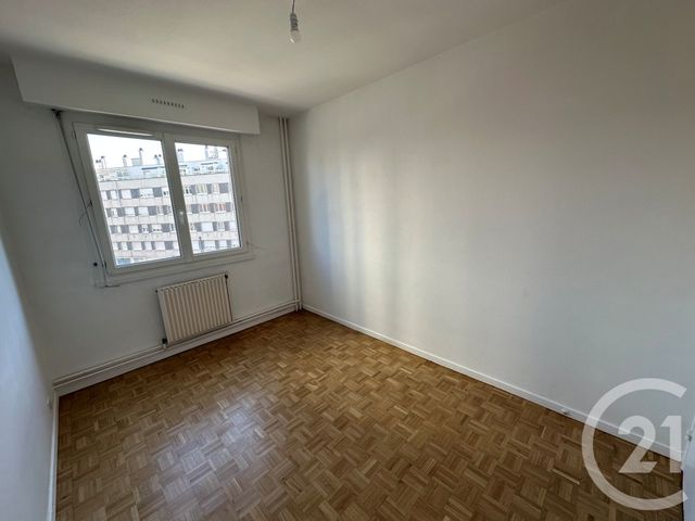 Appartement T3 &agrave; louer - 3 pi&egrave;ces - 74,05 m2 - Le Mans - 72 - PAYS-DE-LOIRE