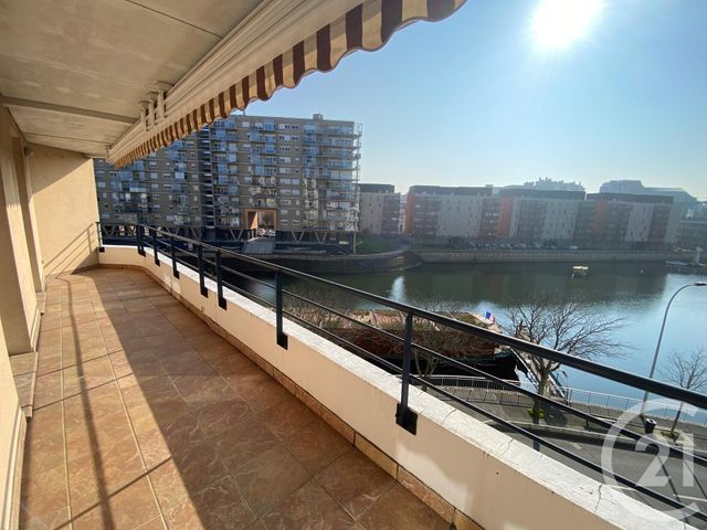 Appartement T5 &agrave; louer - 6 pi&egrave;ces - 156,02 m2 - Le Mans - 72 - PAYS-DE-LOIRE