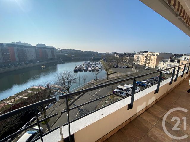 Appartement T5 &agrave; louer - 6 pi&egrave;ces - 156,02 m2 - Le Mans - 72 - PAYS-DE-LOIRE