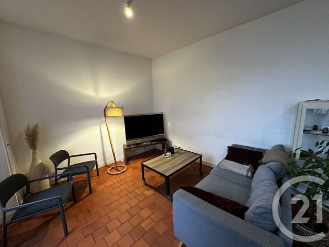Appartement F3 &agrave; louer - 3 pi&egrave;ces - 56,60 m2 - Le Mans - 72 - PAYS-DE-LOIRE