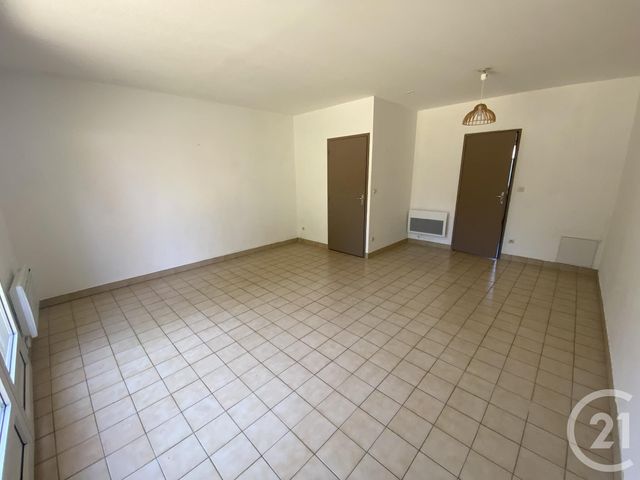 Maison &agrave; louer - 4 pi&egrave;ces - 75,66 m2 - Le Mans - 72 - PAYS-DE-LOIRE