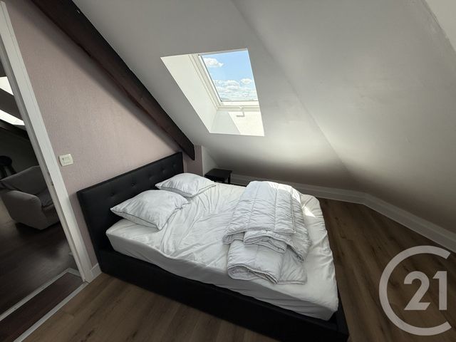 Appartement T2 &agrave; louer - 2 pi&egrave;ces - 25 m2 - Le Mans - 72 - PAYS-DE-LOIRE