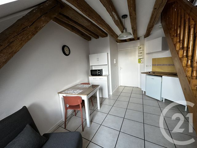 Appartement Duplex &agrave; louer - 2 pi&egrave;ces - 21,06 m2 - Le Mans - 72 - PAYS-DE-LOIRE