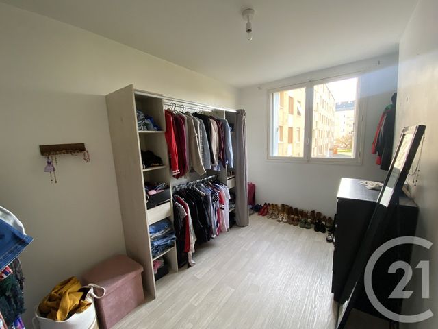 Appartement F4 &agrave; louer - 4 pi&egrave;ces - 81,01 m2 - Le Mans - 72 - PAYS-DE-LOIRE